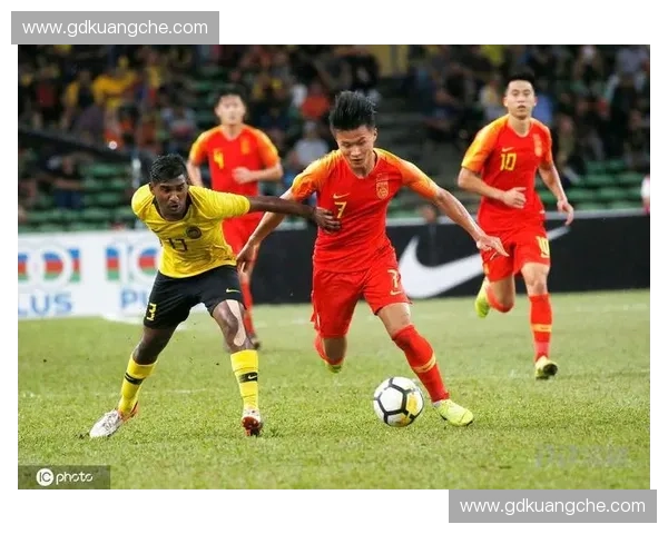 江西足球联赛蓄势待发本土球员争光赛季展望与发展潜力分析